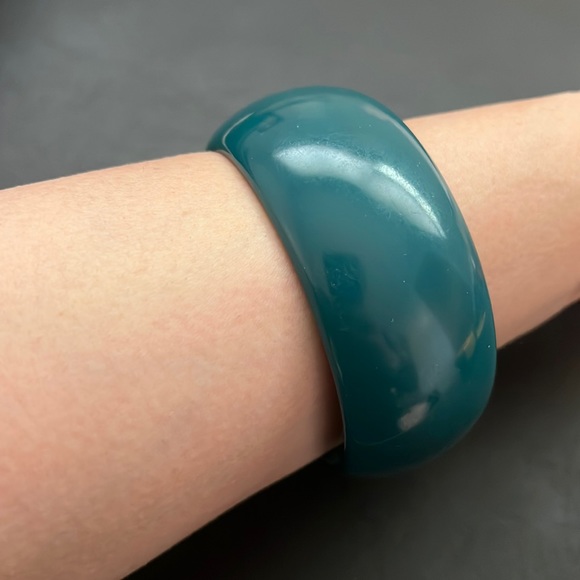 Vintage Plastic Bangle Bracelet, Teal, Retro, Boho - Picture 1 of 7